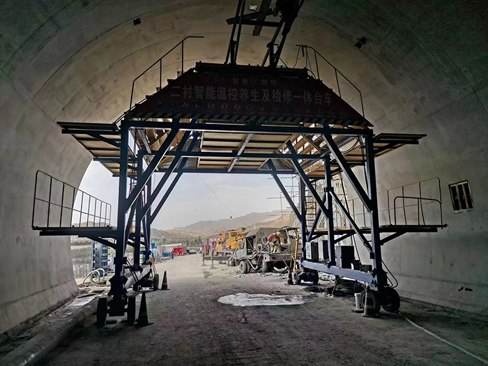 布料機(jī)、大型布料機(jī)、行走式布料機(jī)、圓筒布料機(jī)、行走式液壓布料機(jī)、移動(dòng)式液壓布料機(jī)、電動(dòng)布料機(jī)、手動(dòng)布料機(jī)、梁場(chǎng)專(zhuān)用液壓布料機(jī)